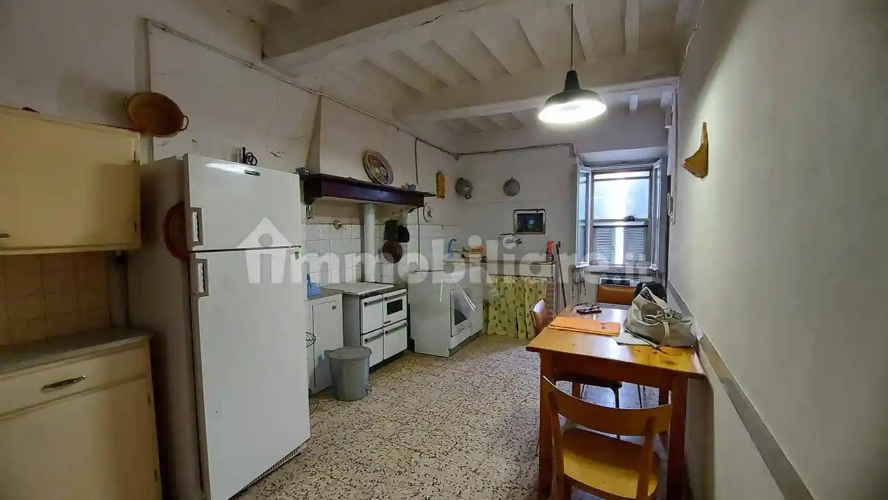 Appartamento in vendita a Roccastrada