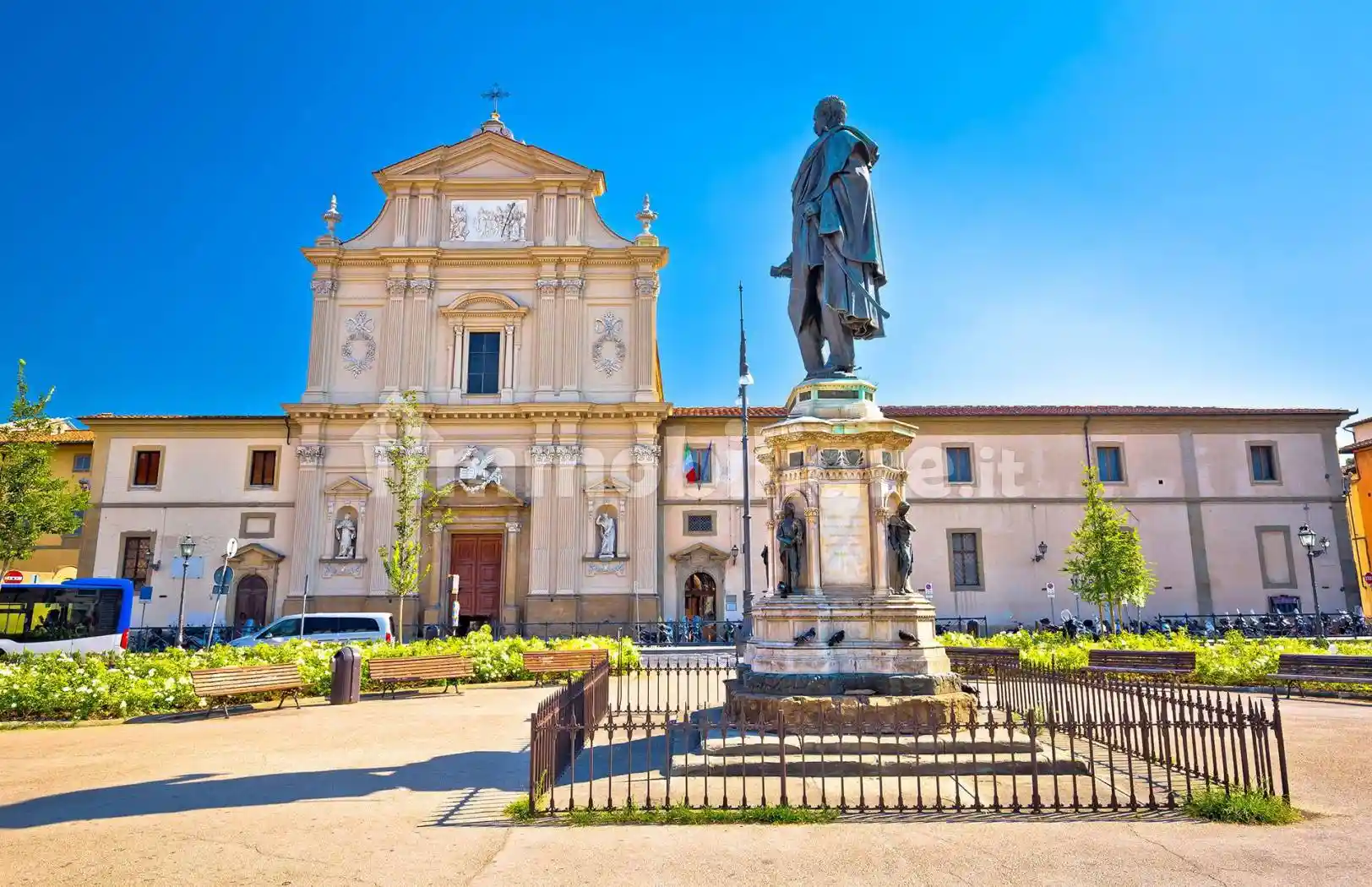 Palazzo - Edificio in vendita a Firenze