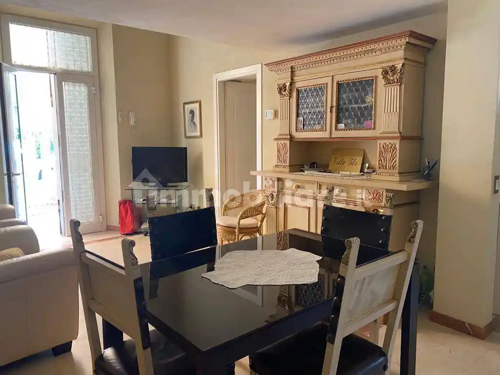 Appartamento in affitto a Camaiore