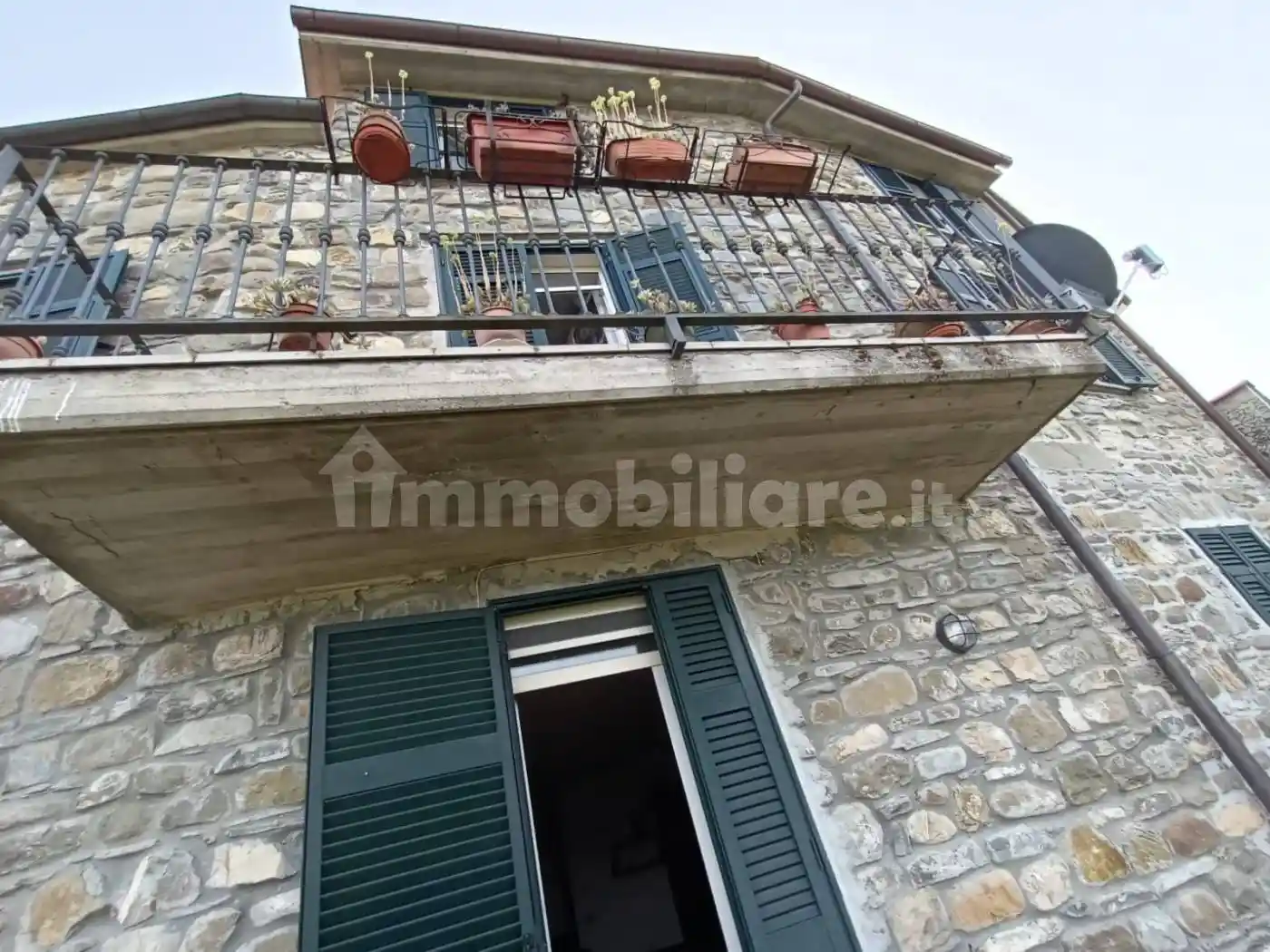 Casa indipendente in vendita a Beverino