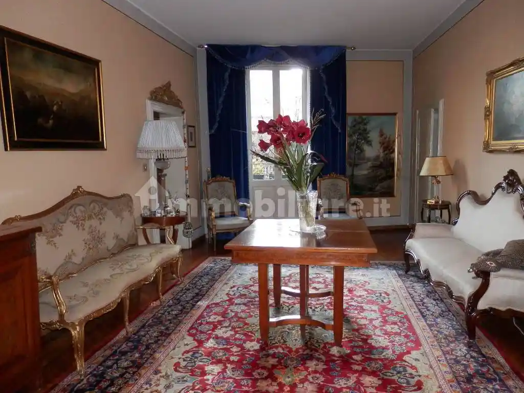 Appartamento in vendita a Reggio Emilia