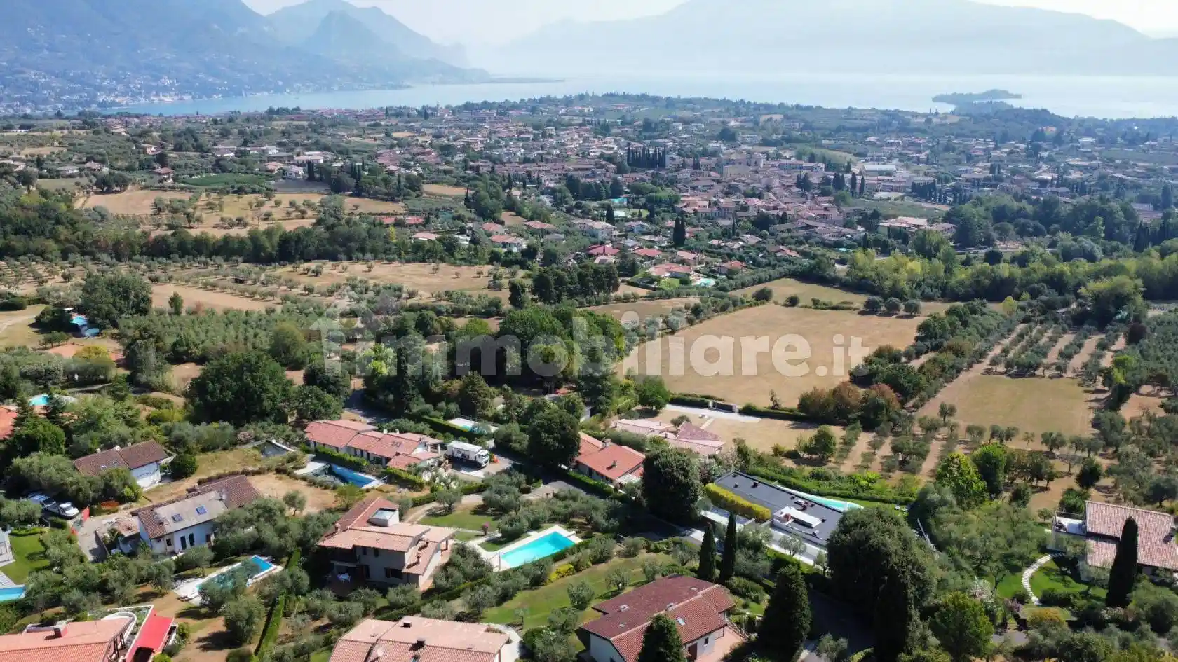 Villa in vendita a San Felice del Benaco