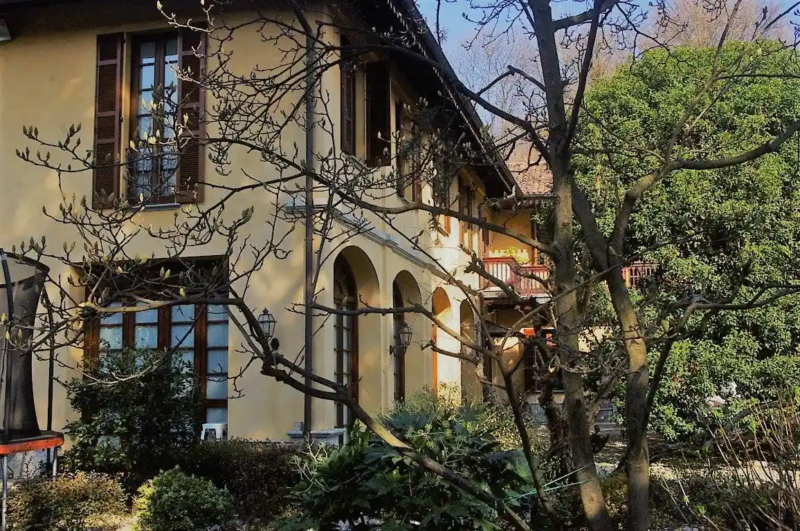 Villa in vendita a Cassano Magnago