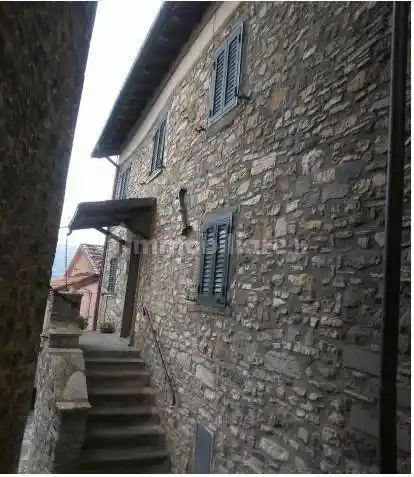 Casa indipendente in vendita a Careggine