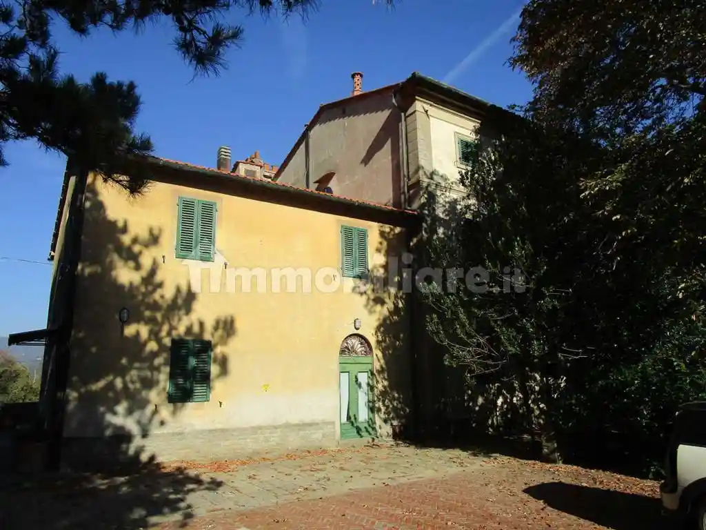Villa in vendita a Serravalle Pistoiese
