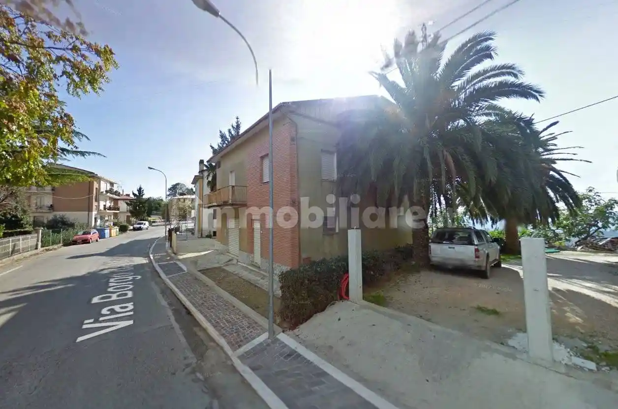 Rustico - Casale in vendita a Monteprandone