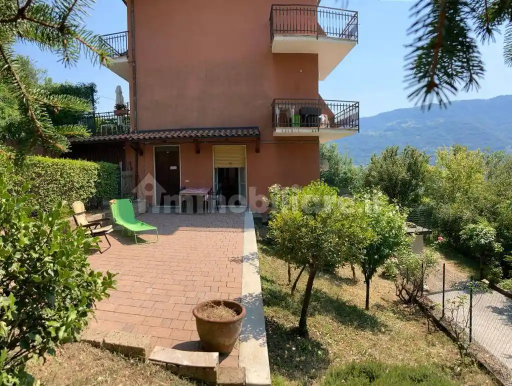 Appartamento in vendita a Berbenno