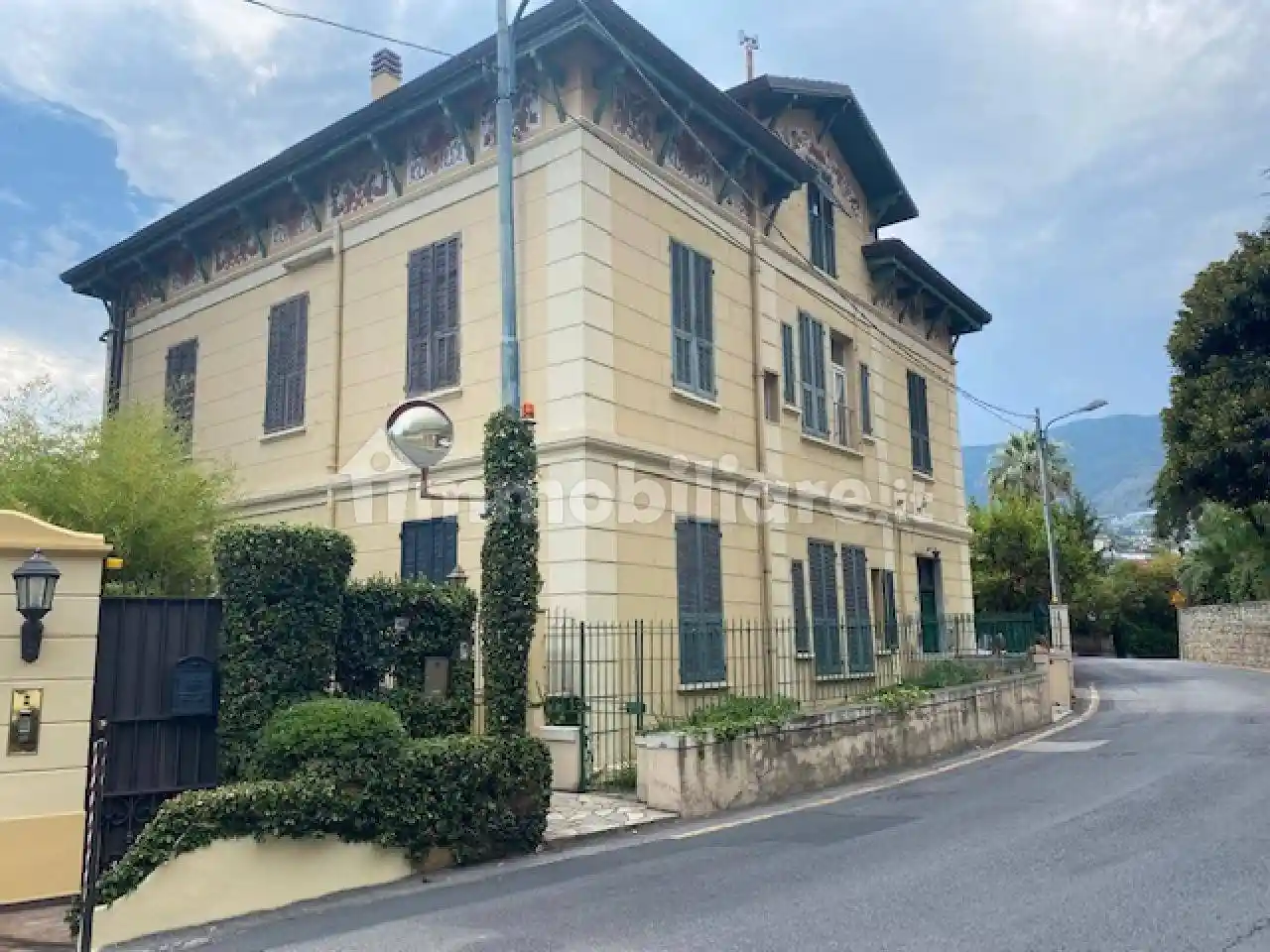 Appartamento in vendita a Sanremo