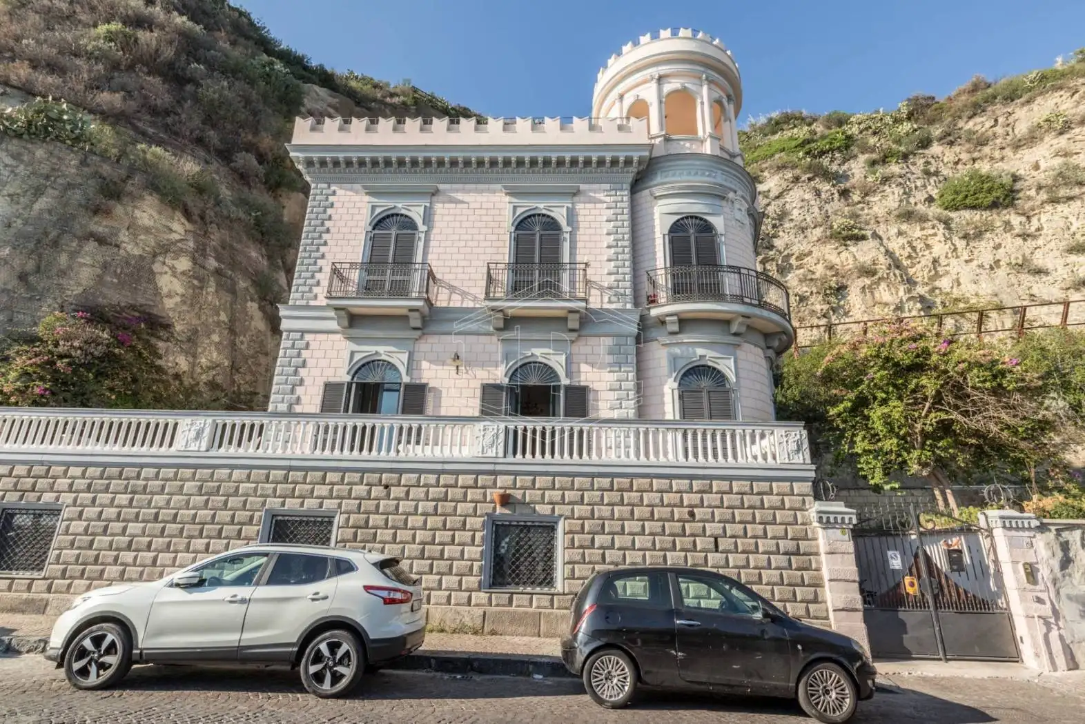 Villa in vendita a Pozzuoli