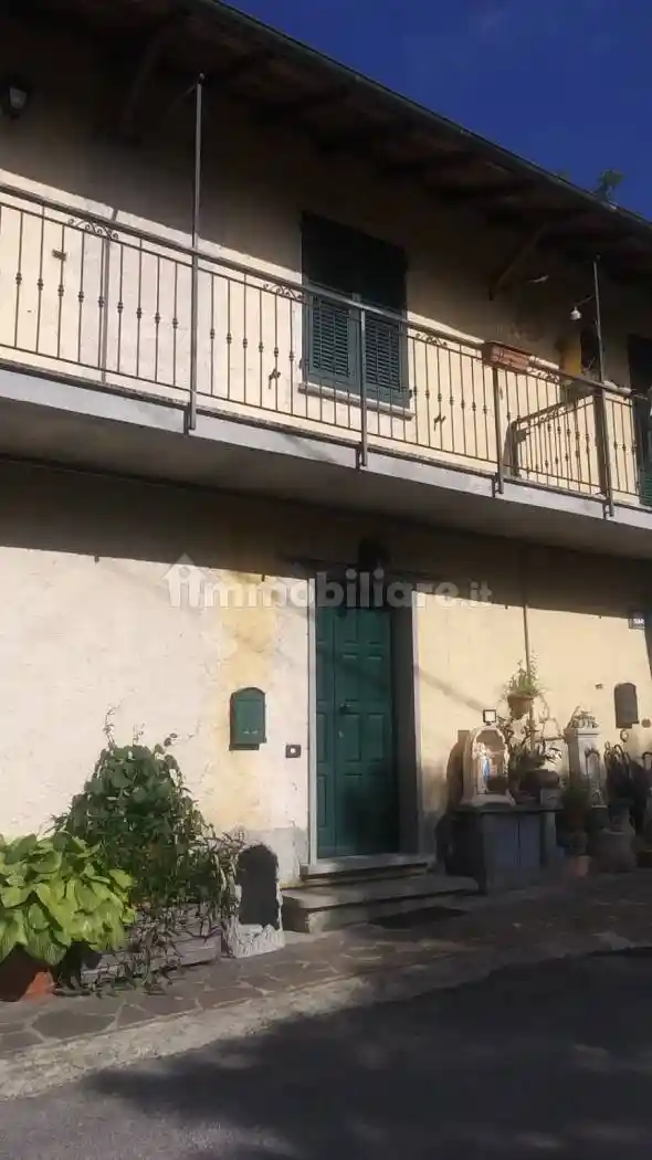 Appartamento in vendita a Varese Ligure