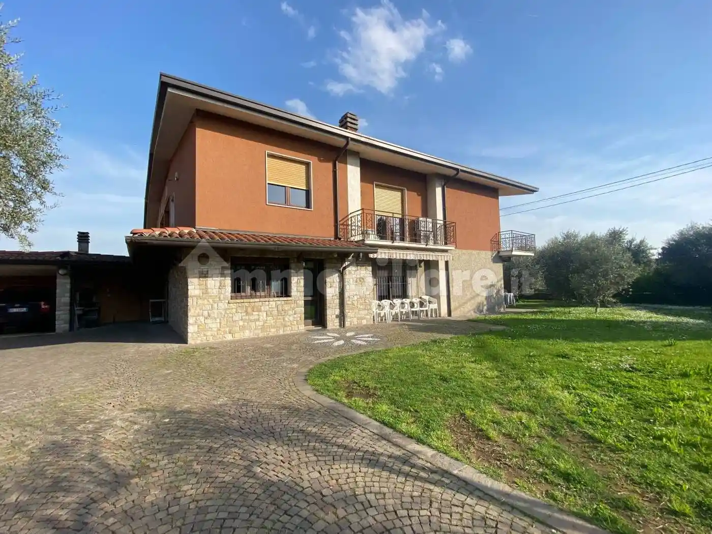 Villa in vendita a Castelli Calepio