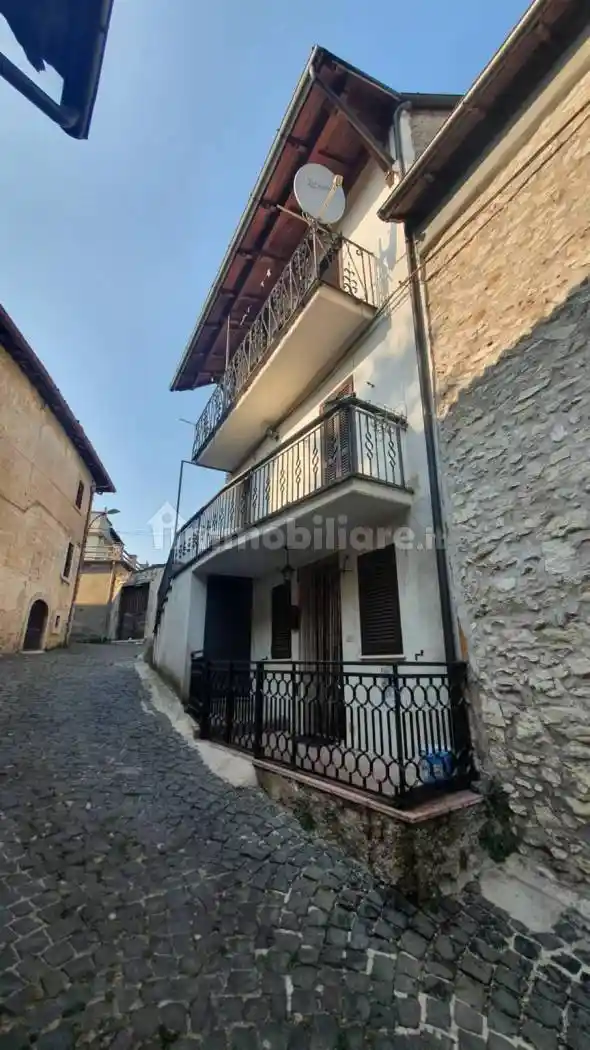 Terratetto unifamiliare via COLETTI, Carsoli - foto 3