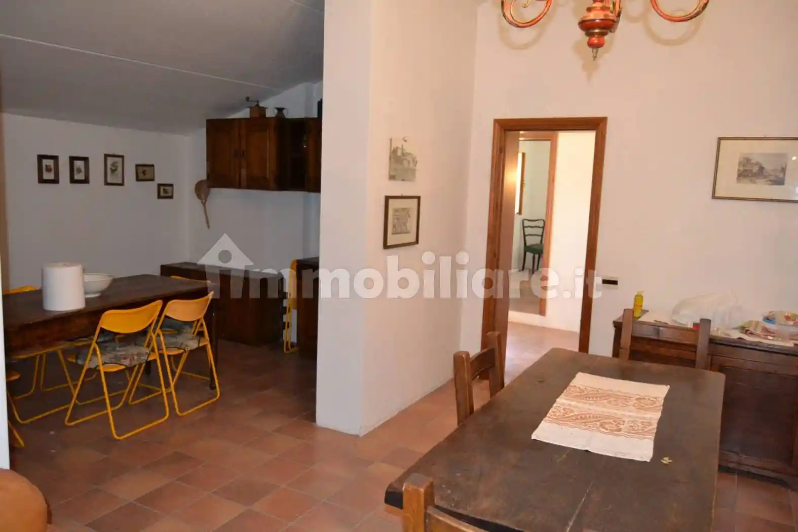 Rustico - Casale in vendita a Montone