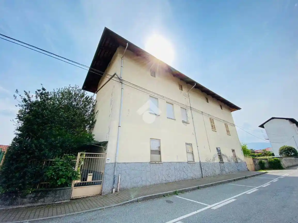 Casa indipendente in vendita a Nole