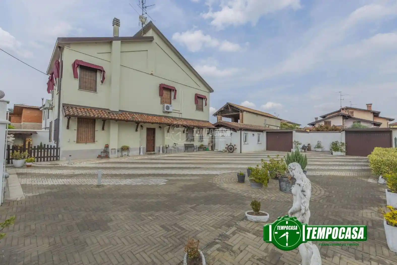 Villa in vendita a Cava Manara