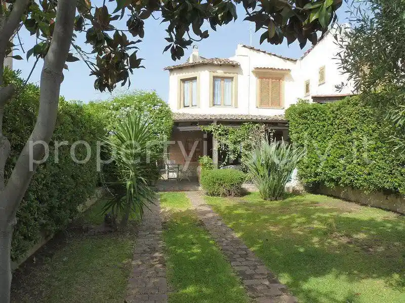 Villa in vendita a Siracusa