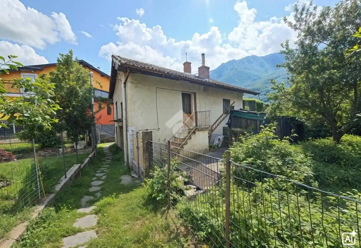 Casa indipendente in vendita a Pinasca