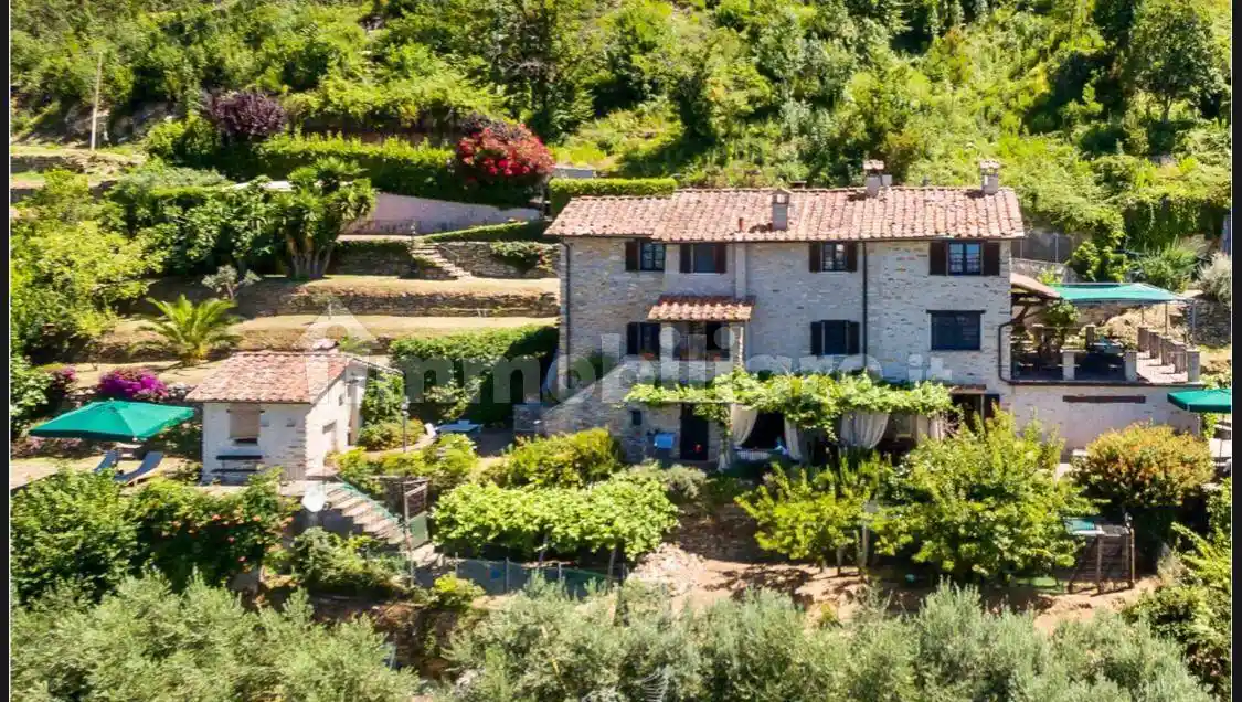 Rustico - Casale in vendita a Seravezza