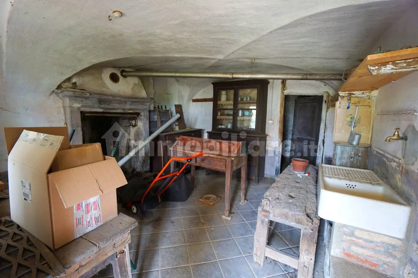 Terratetto unifamiliare 222 m², buono stato, Centro, Donato - foto 5