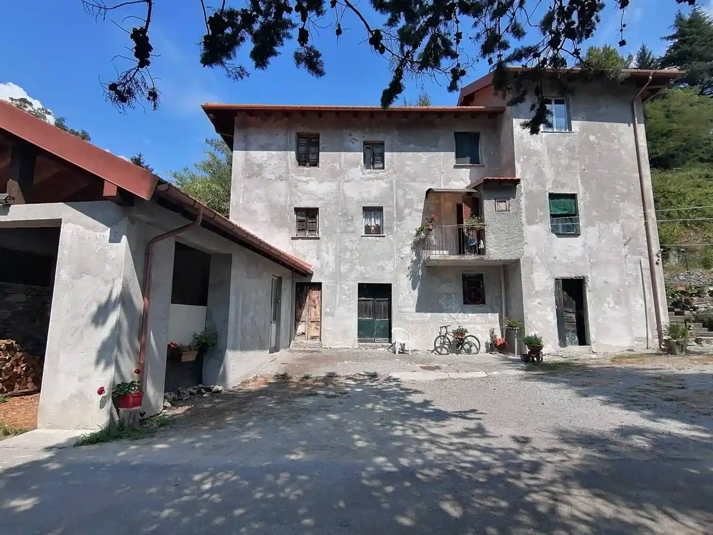 Casa indipendente in vendita a Campomorone