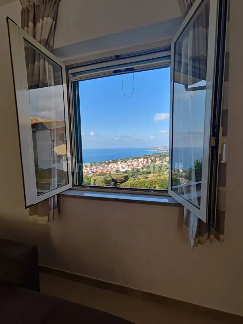 Appartamento in vendita a Parghelia