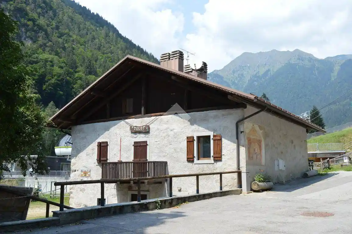 Casa indipendente in vendita a Pinzolo