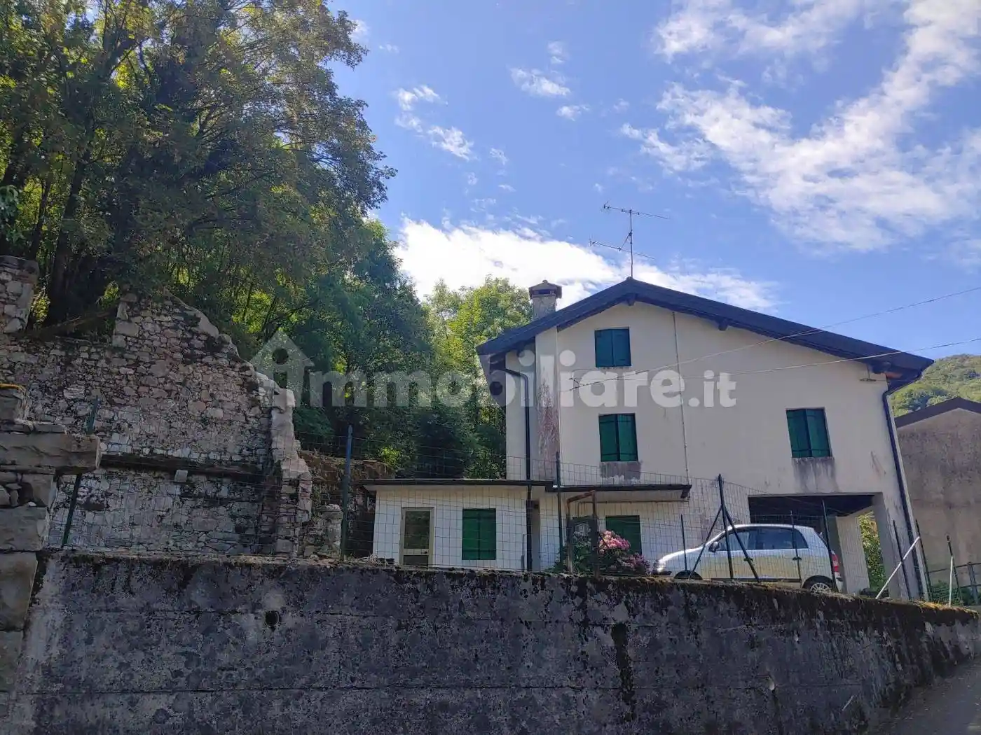 Casa indipendente in vendita a Attimis