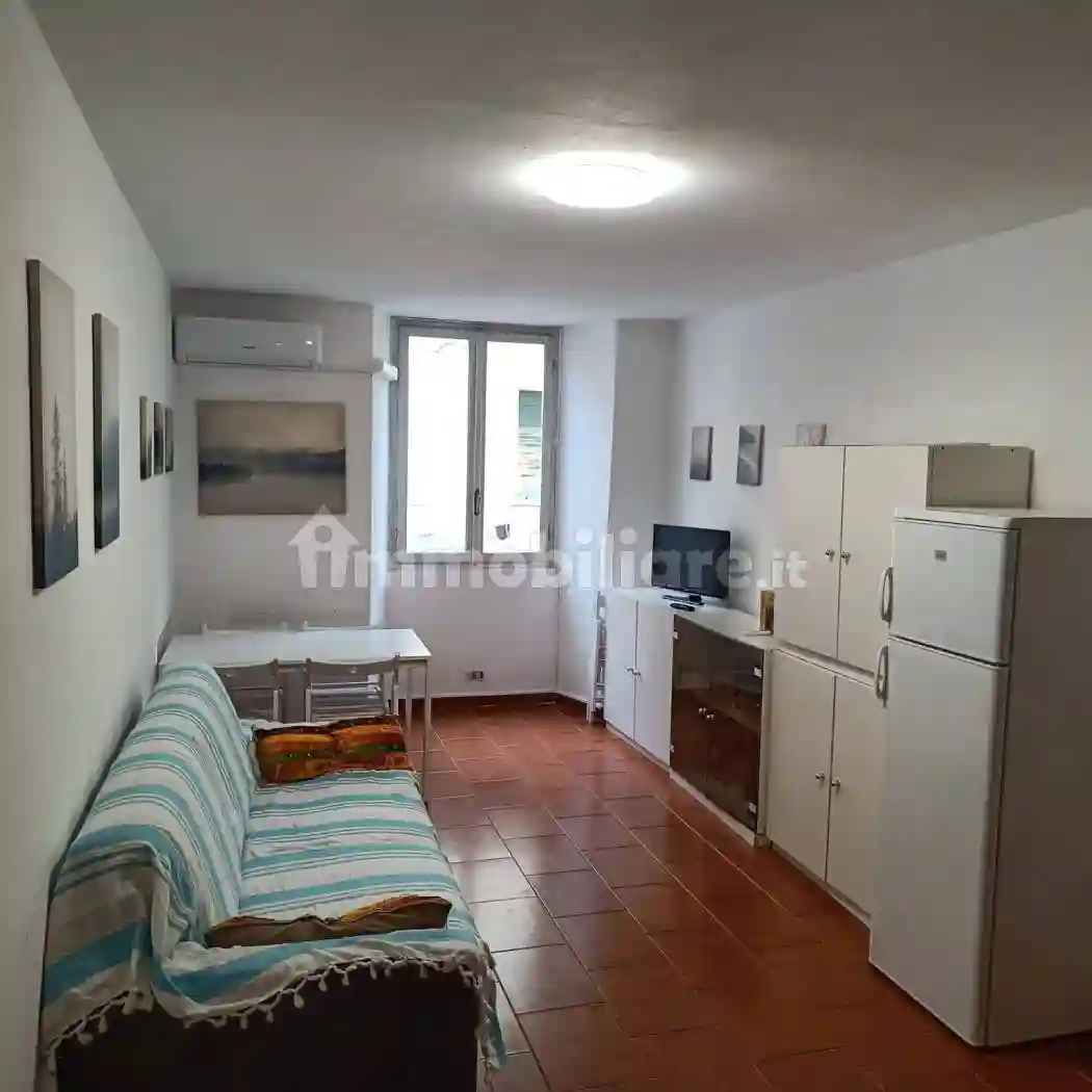 Bilocale via Bartolomeo Bossi 48, Porto Maurizio, Imperia - foto 4