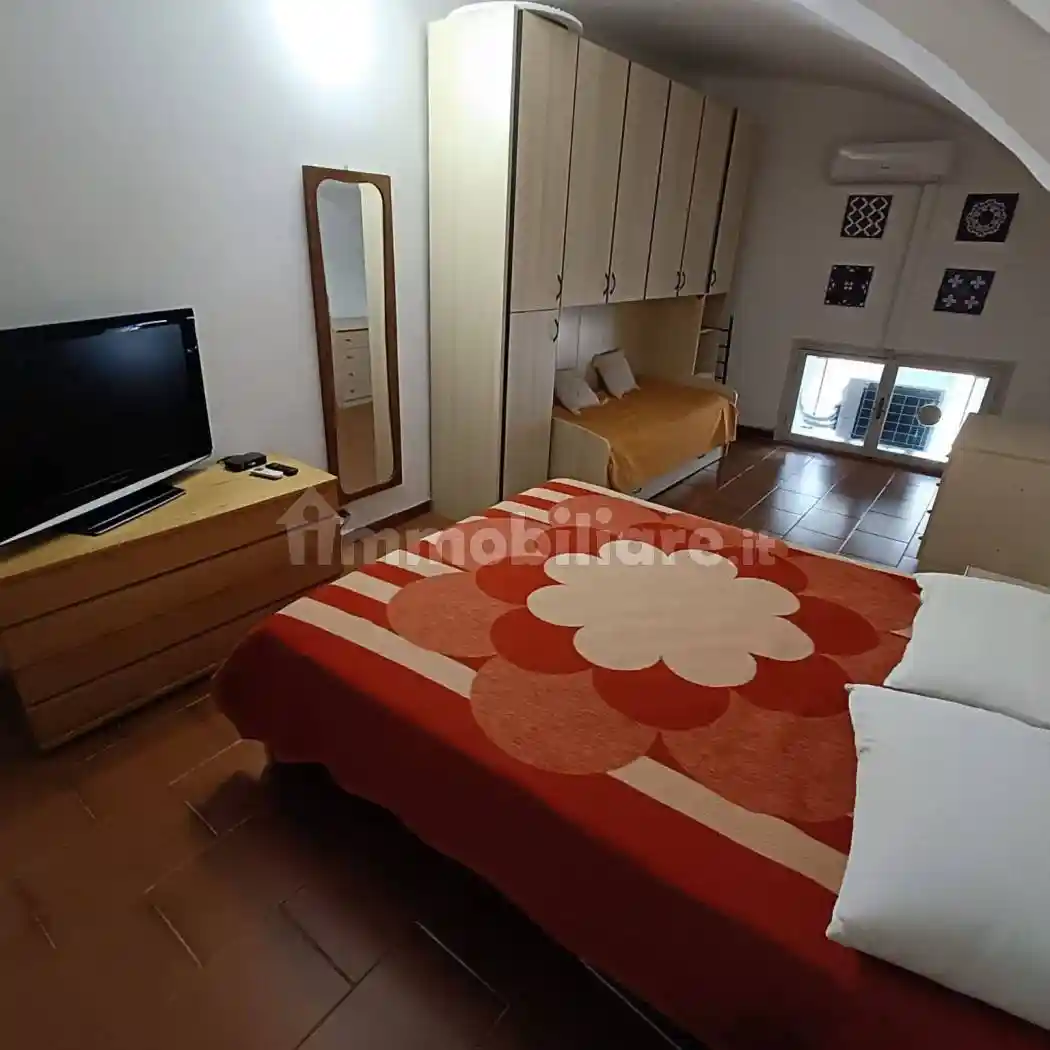 Bilocale via Bartolomeo Bossi 48, Porto Maurizio, Imperia - foto 4