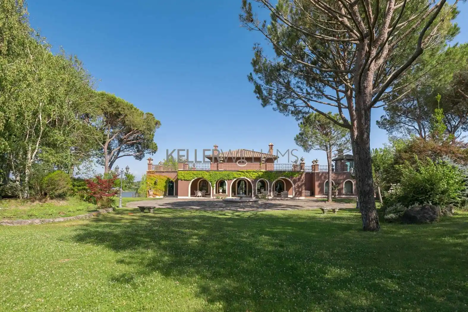 Villa in vendita a Nepi