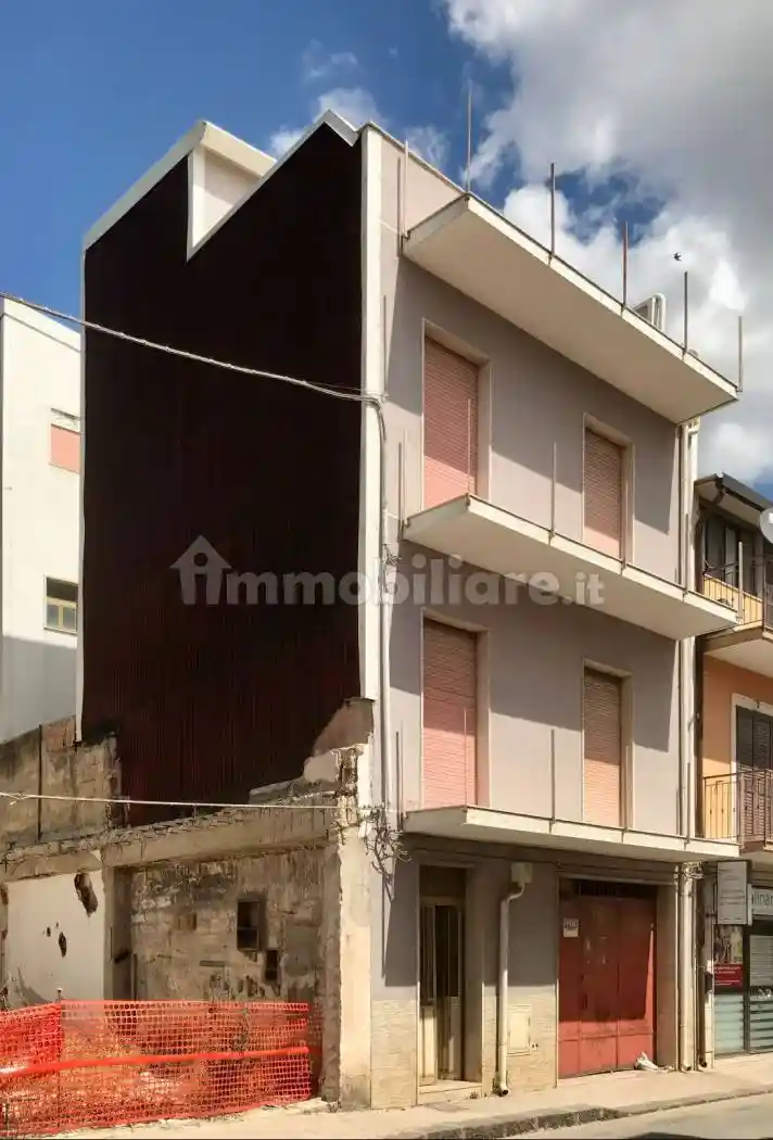Casa indipendente in vendita a Solarino