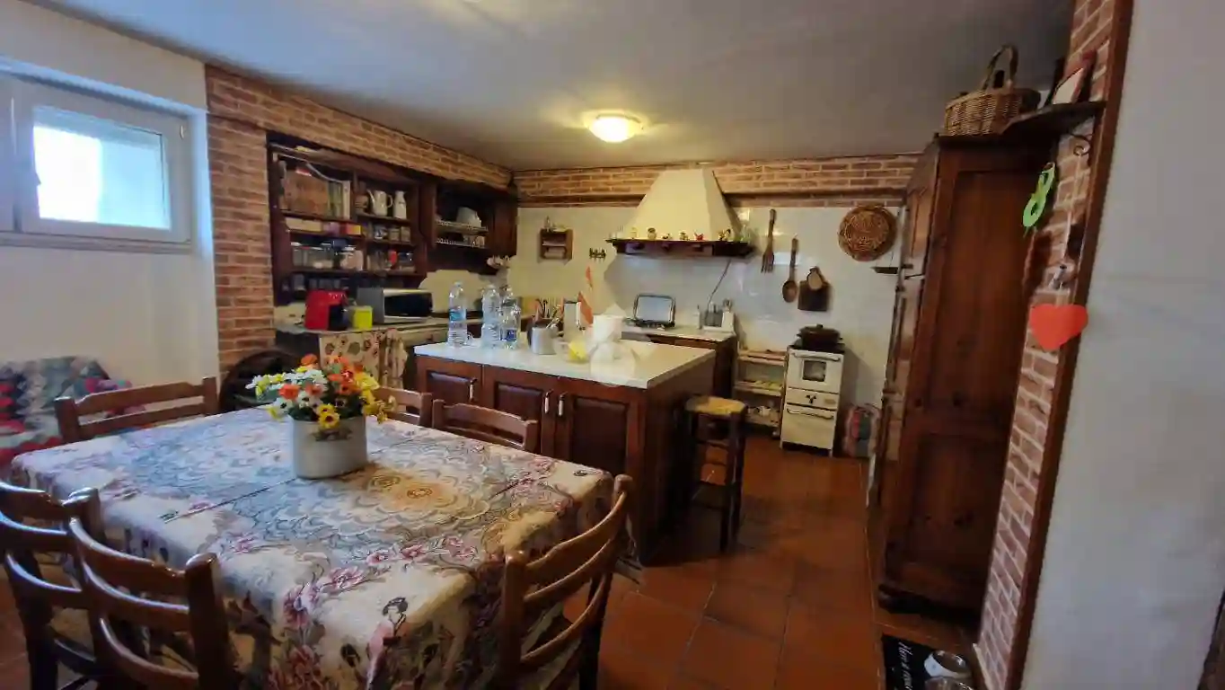 Villa a schiera via bruni 16, Centro, Castiglione del Genovesi - foto 4