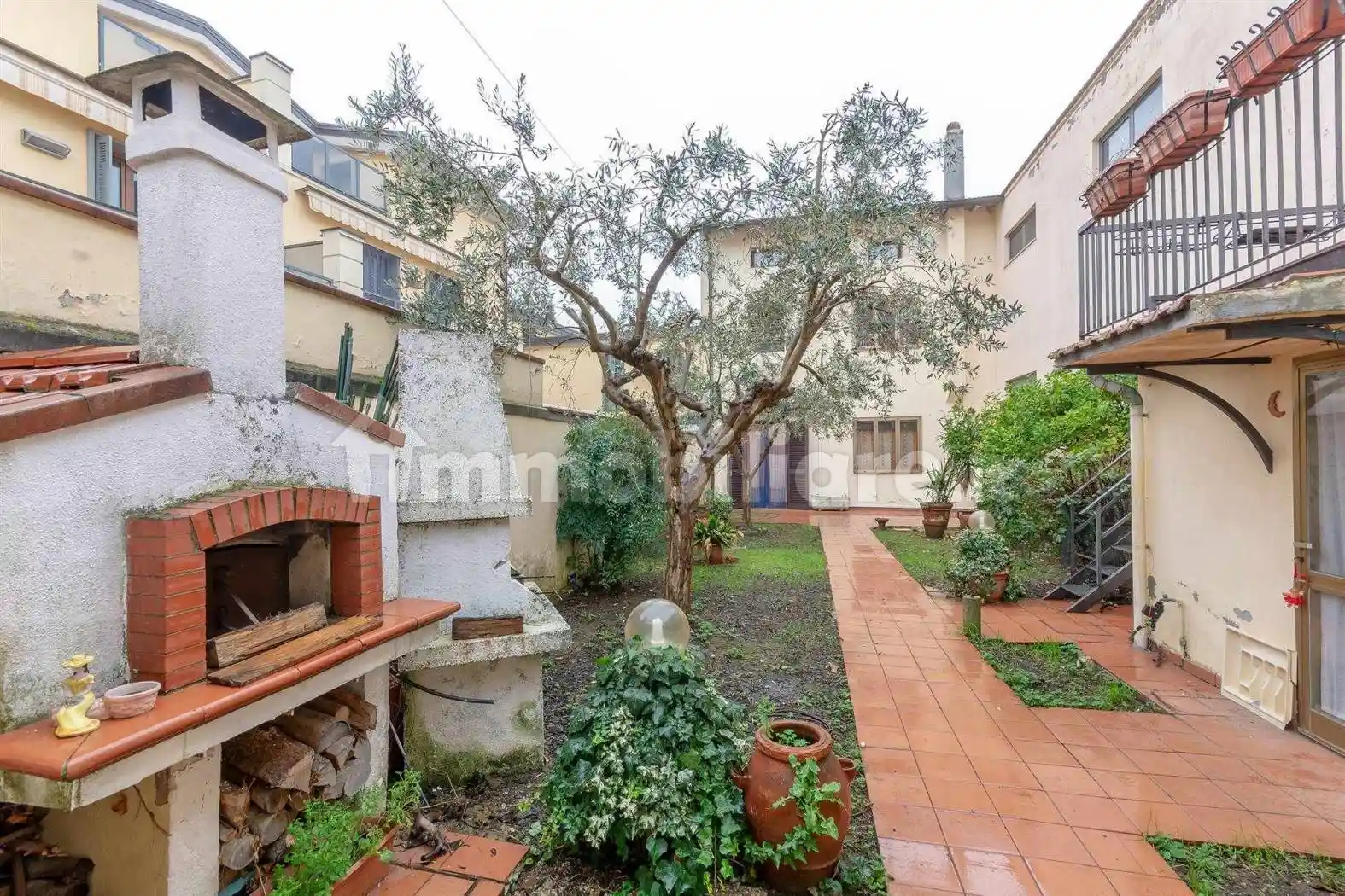 Casa indipendente in vendita a Sesto Fiorentino