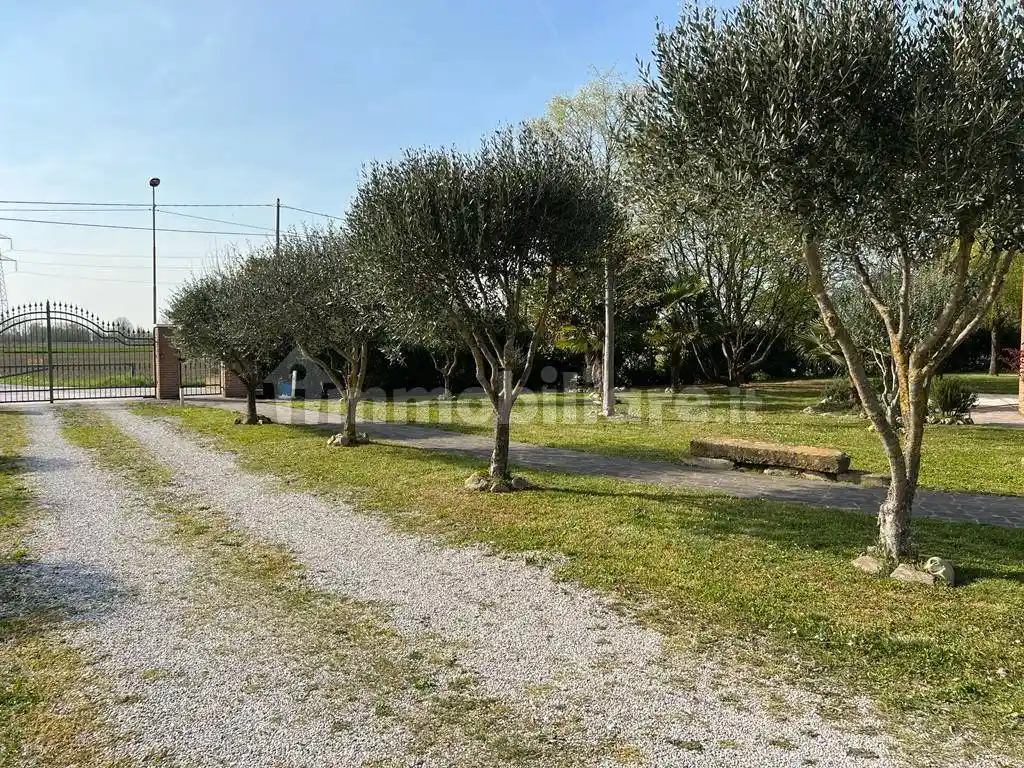 Villa in vendita a Cadoneghe