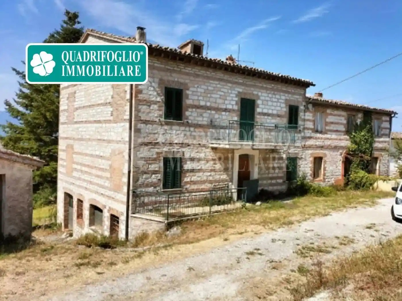 Palazzo - Edificio in vendita a Sassoferrato