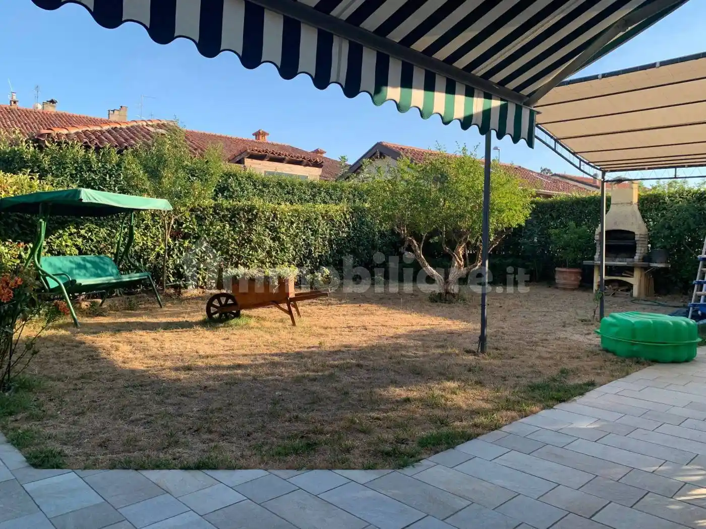 Appartamento in vendita a Lomagna