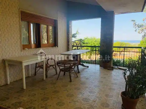 Villa in vendita a Mola di Bari