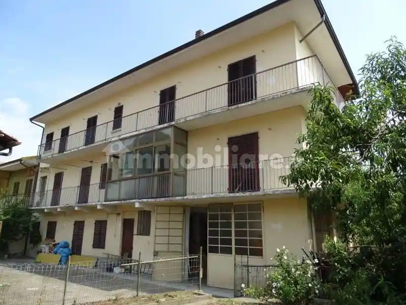 Casa indipendente in vendita a Sant'Ambrogio di Torino