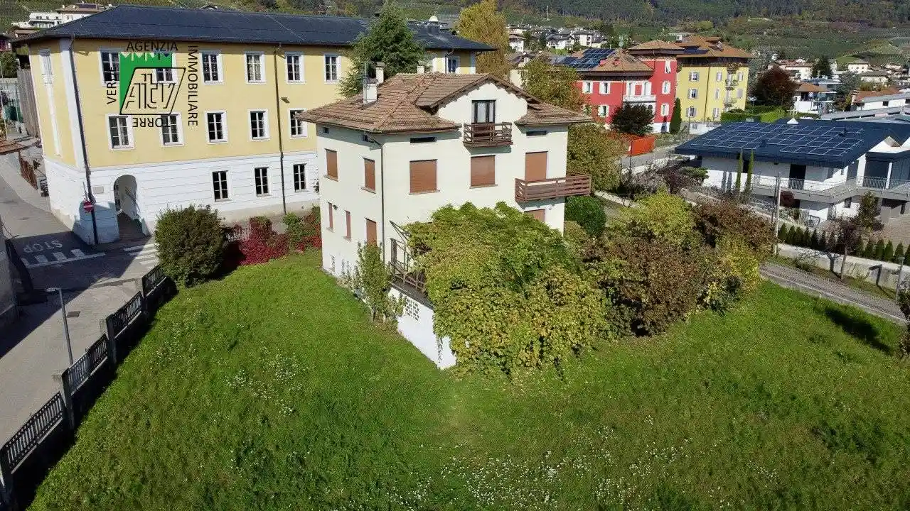 Villa in vendita a Cles