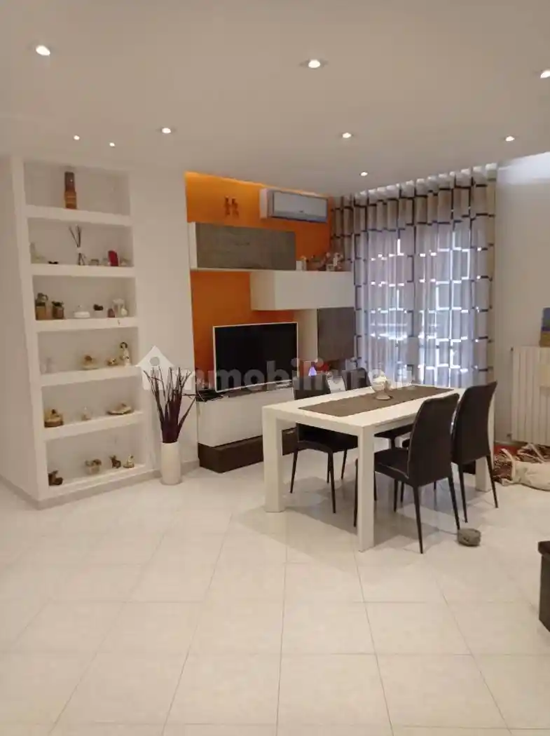 Appartamento in vendita a Valenzano