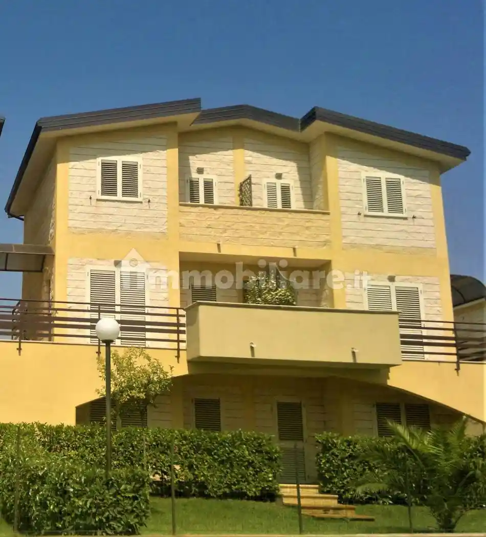 Villa plurifamiliare Località Laghi di Sibari 17D, Laghi Di Sibari, Cassano all'Ionio - foto 2