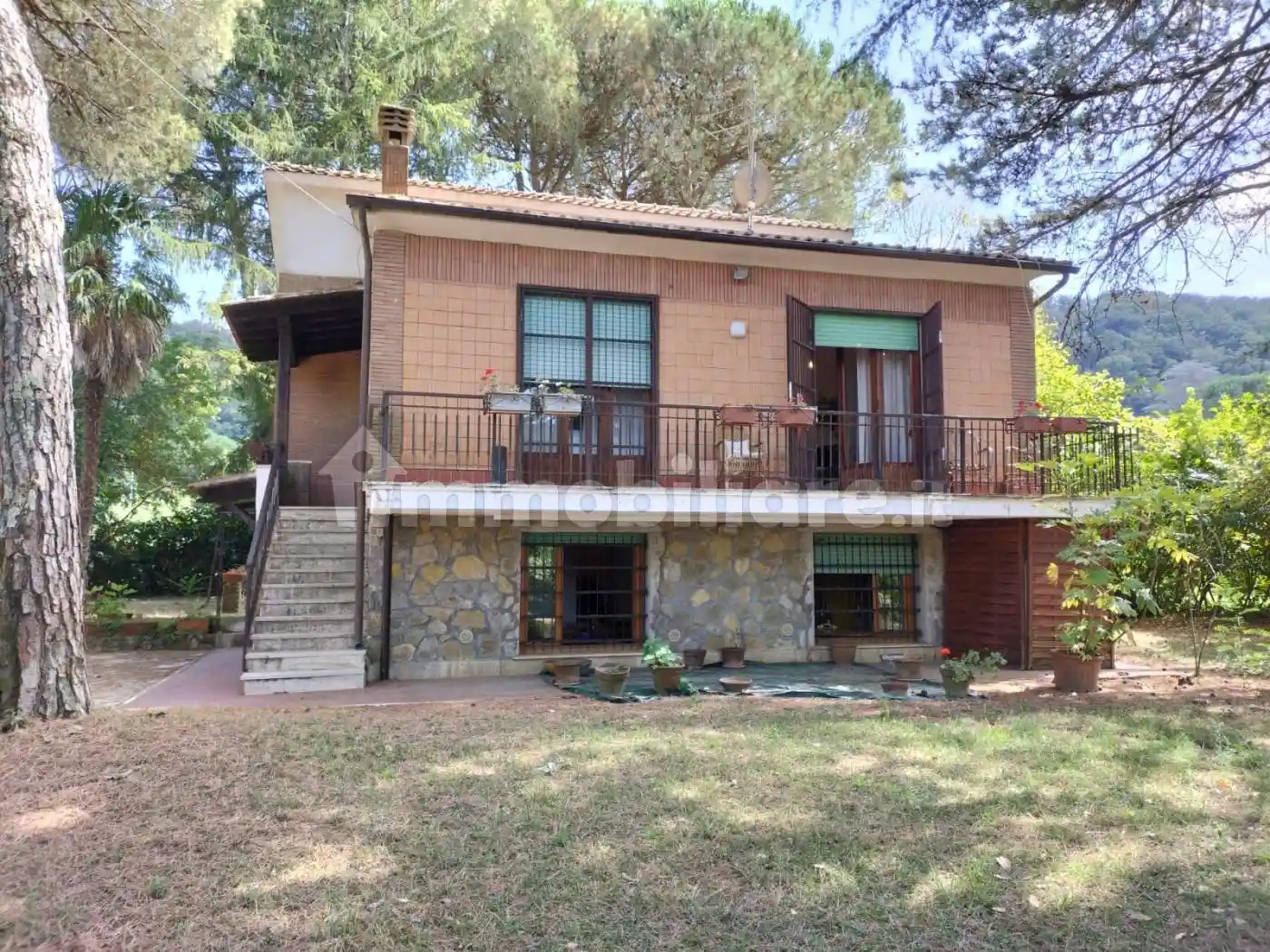 Villa in vendita a Ronciglione