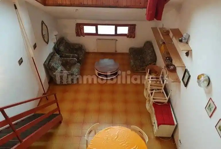 Appartamento in vendita a Ventasso