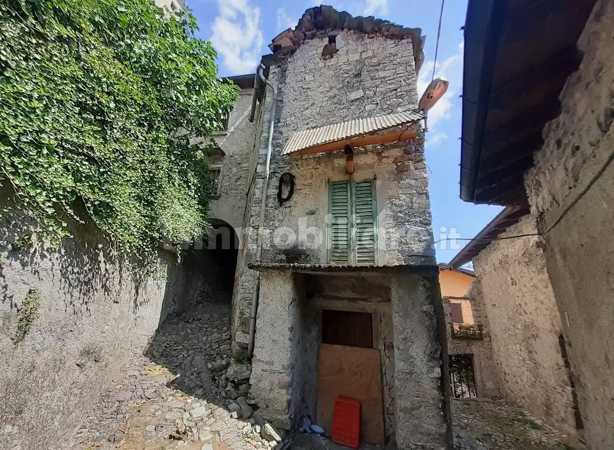 Rustico - Casale in vendita a Veleso