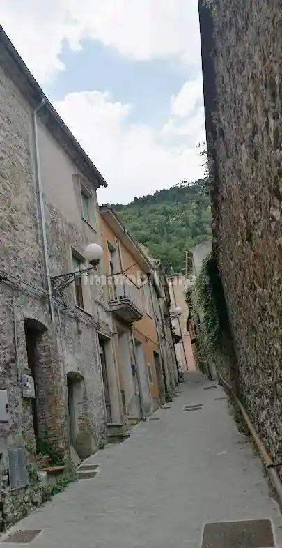 Casa indipendente in vendita a Bojano