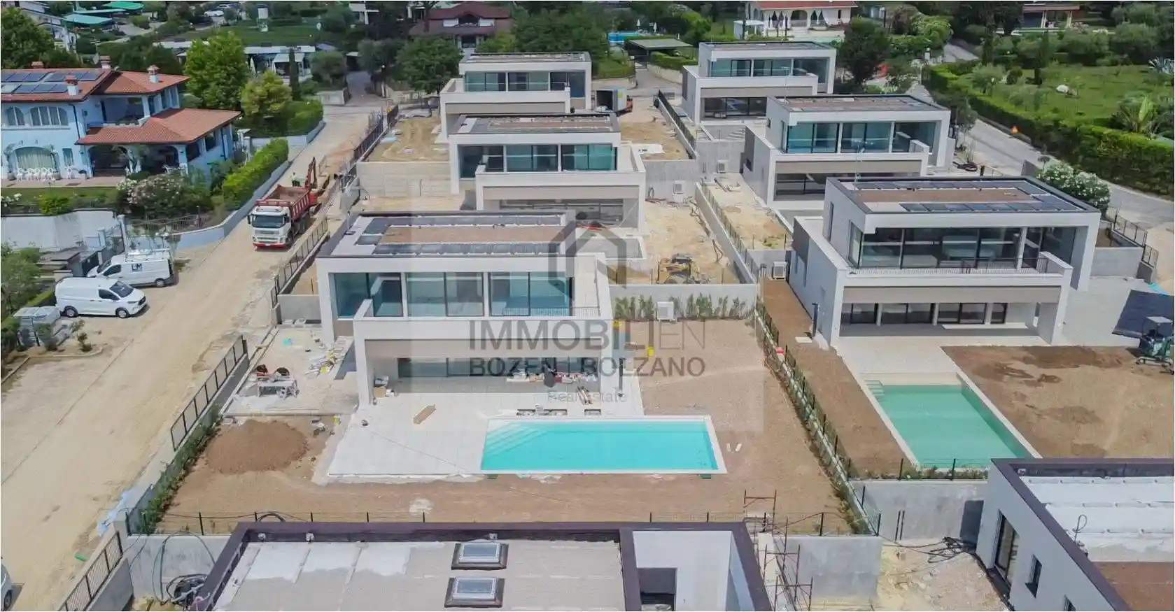 Villa in vendita a Moniga del Garda