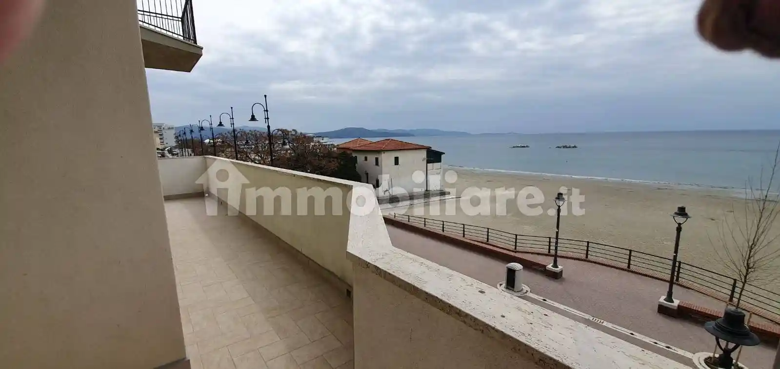 Appartamento in affitto a Follonica