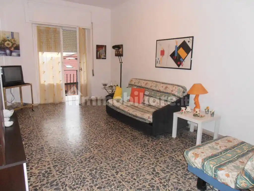 Appartamento in affitto a Follonica