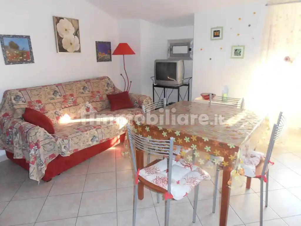 Appartamento in affitto a Follonica