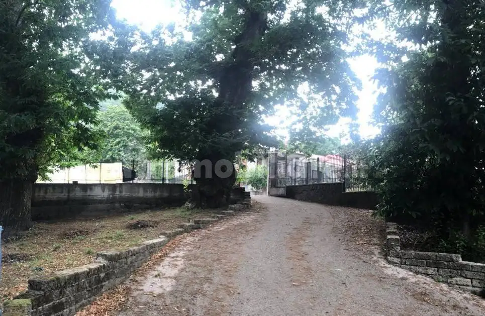 Appartamento in vendita a Roccamonfina